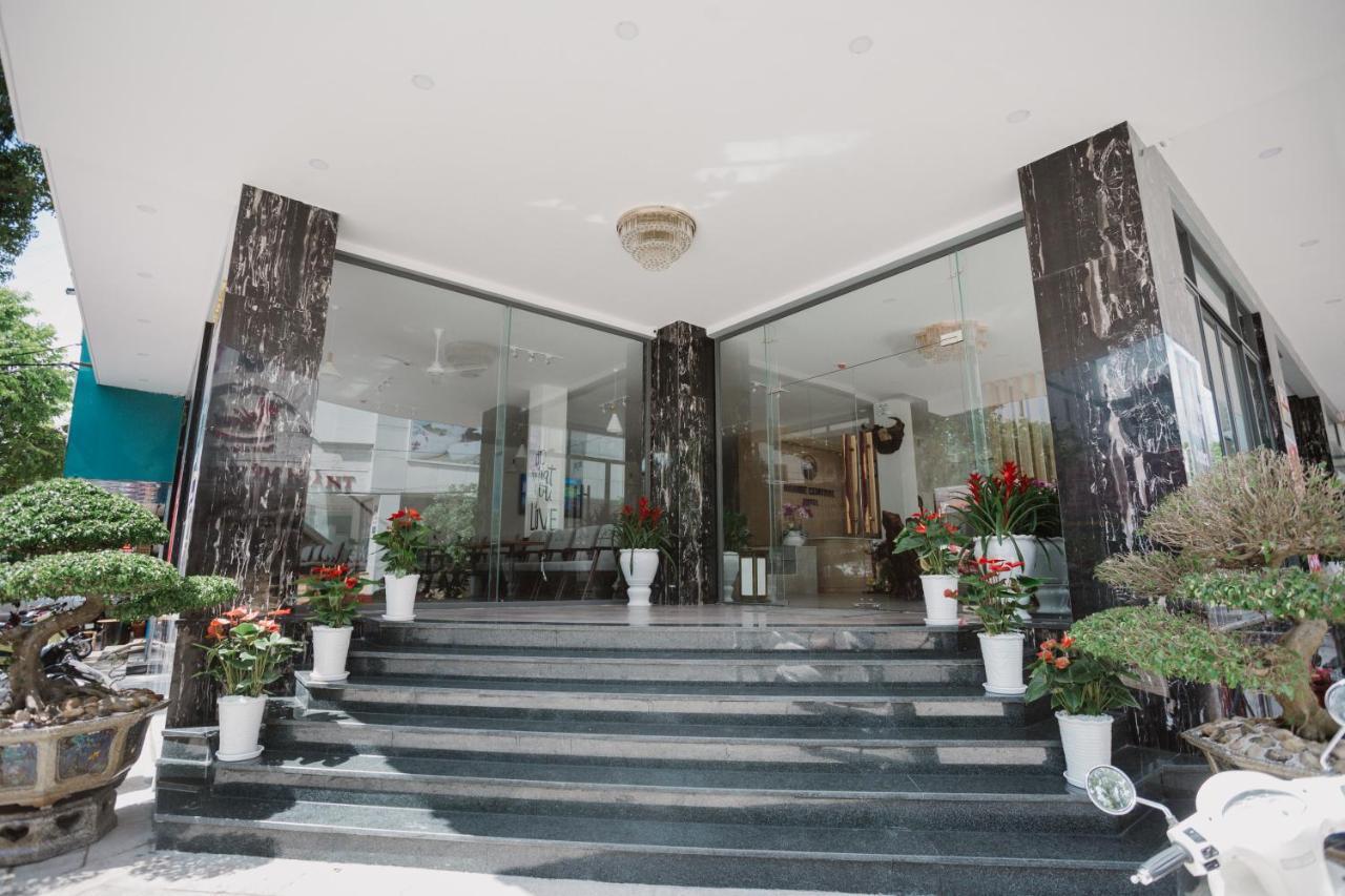 Ban Me Central Hotel Buon Ma Thuot Εξωτερικό φωτογραφία